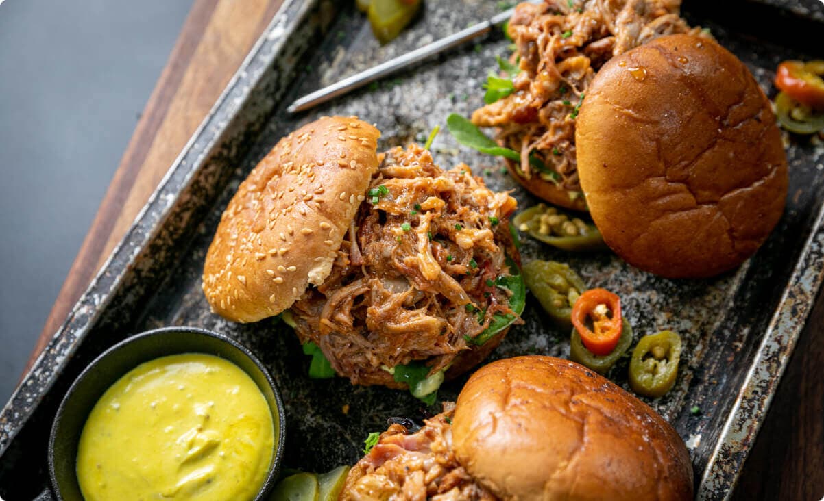 Pulled pork burger